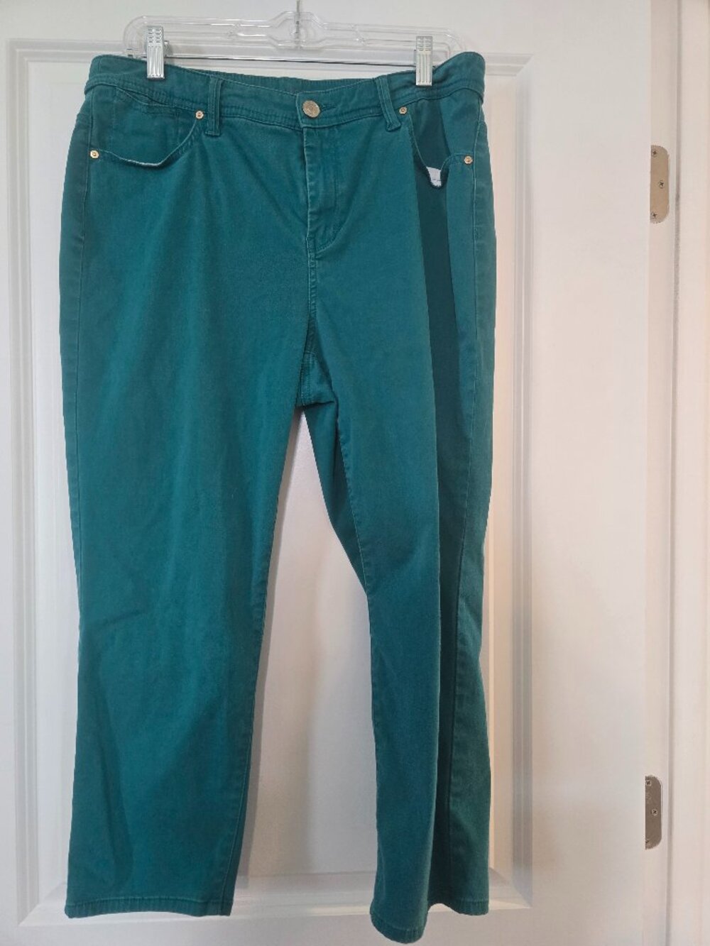 Chico's Slim Leg Crop teal jeans
